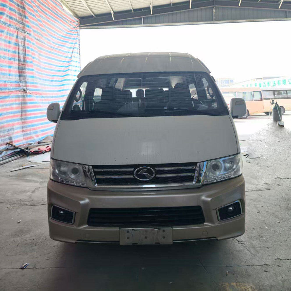 Bus Diesel Bekas Kinglong 15 Kursi
