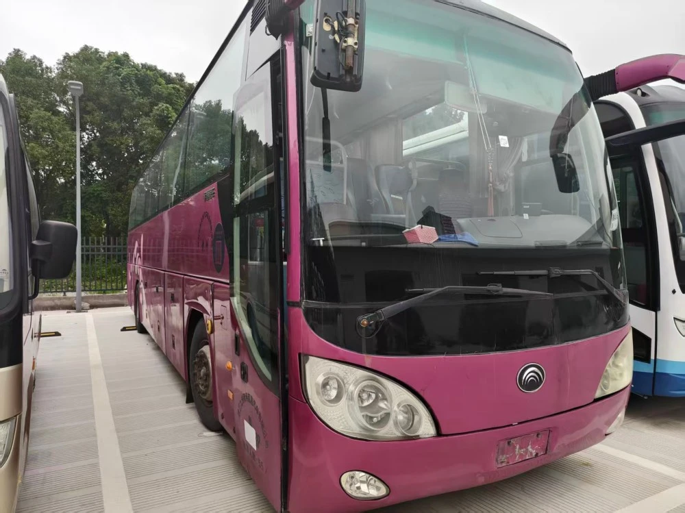 Bus Diesel Bekas 12m