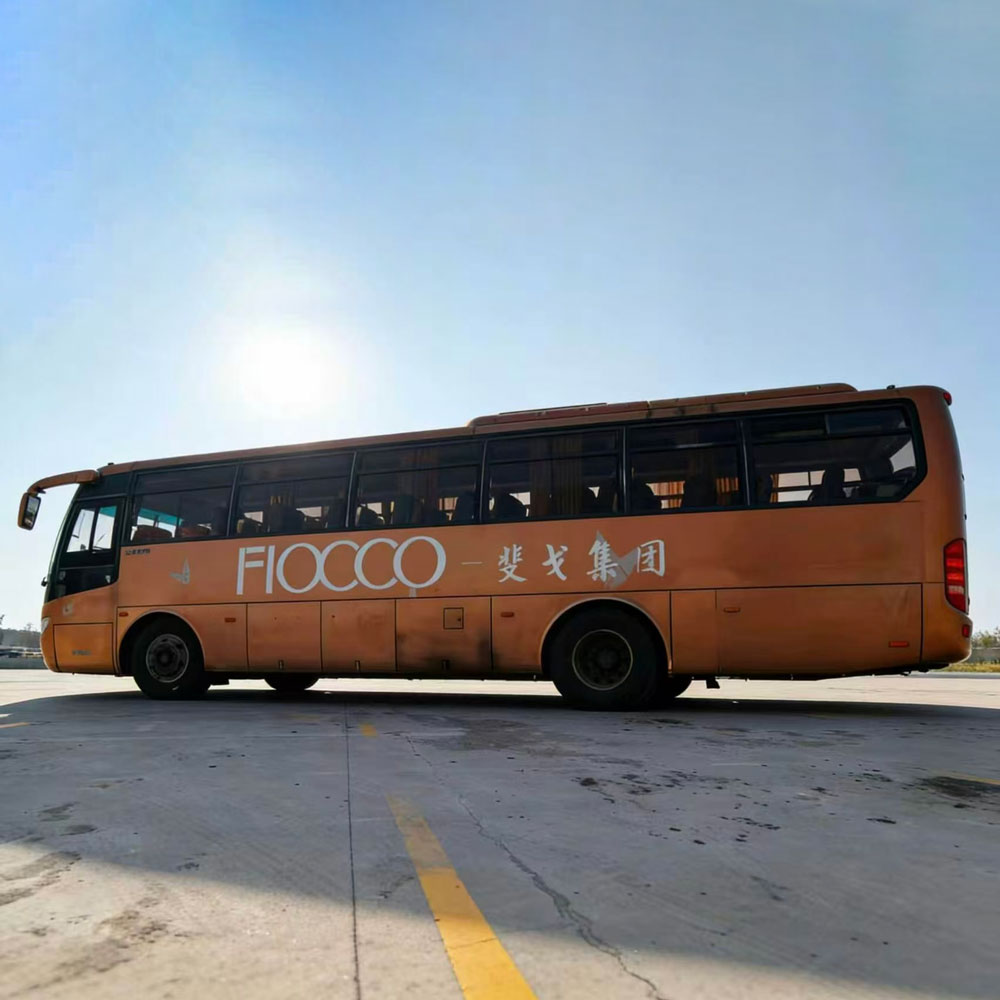 Bus Bekas Diesel Yaxing 45 Kursi