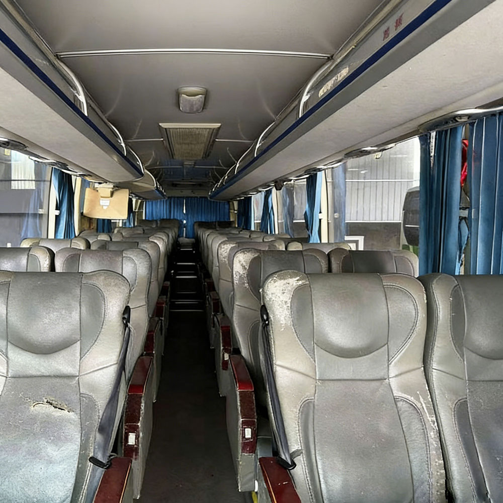 Bus Diesel Bekas 39 Kursi
