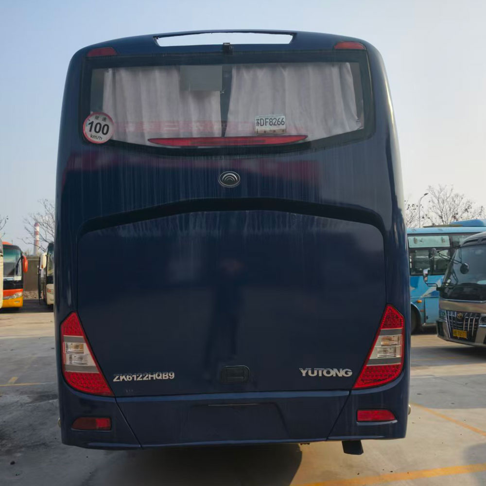 Bus Bekas Diesel 53 Kursi