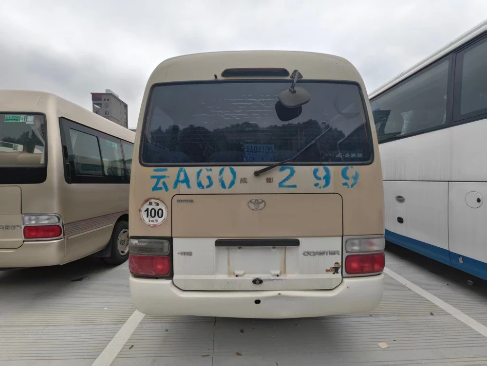 Bus Bensin Bekas 20 Kursi