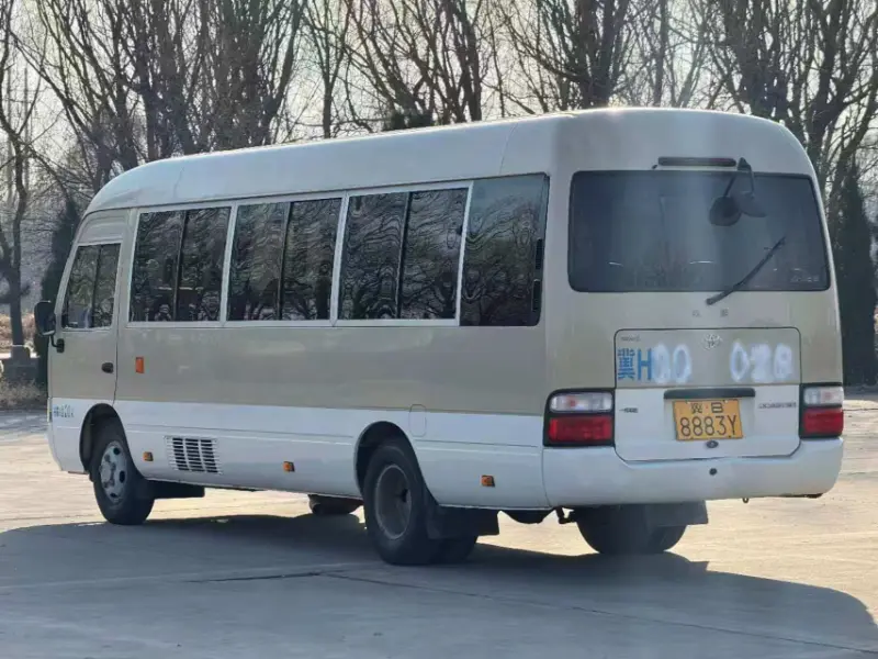 Bus Penumpang Bekas China Honglong Menyelesaikan Pengadaan Terpusat 45 Toyota Coaster.
