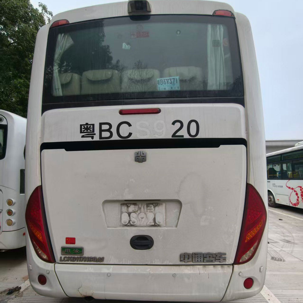 Bus Bekas Diesel Zhongtong 46 Kursi