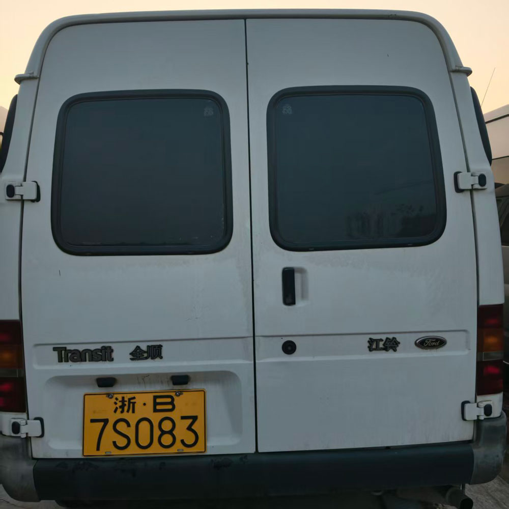 Bus Bekas Diesel Jiangling 15 Kursi