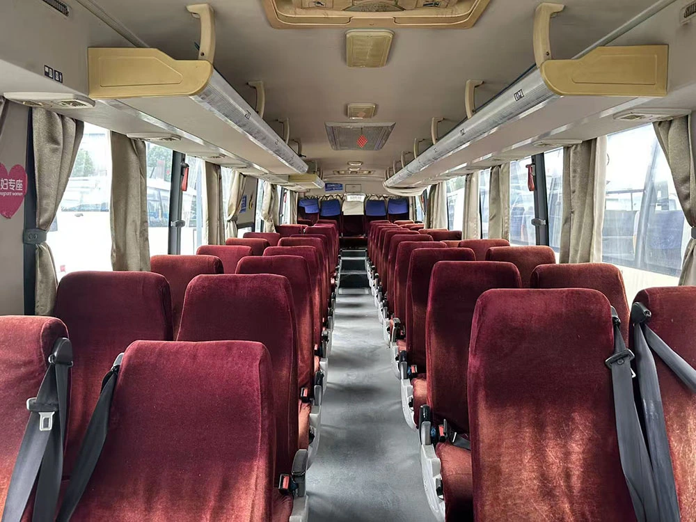 Bus Diesel Bekas 49 Kursi