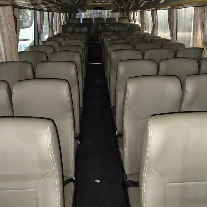 Bus Bekas Diesel Yutong 67 Kursi