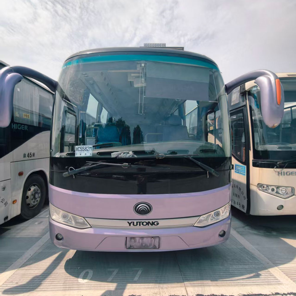 Bus Pelatih Diesel Bekas Kinglong 15 Kursi