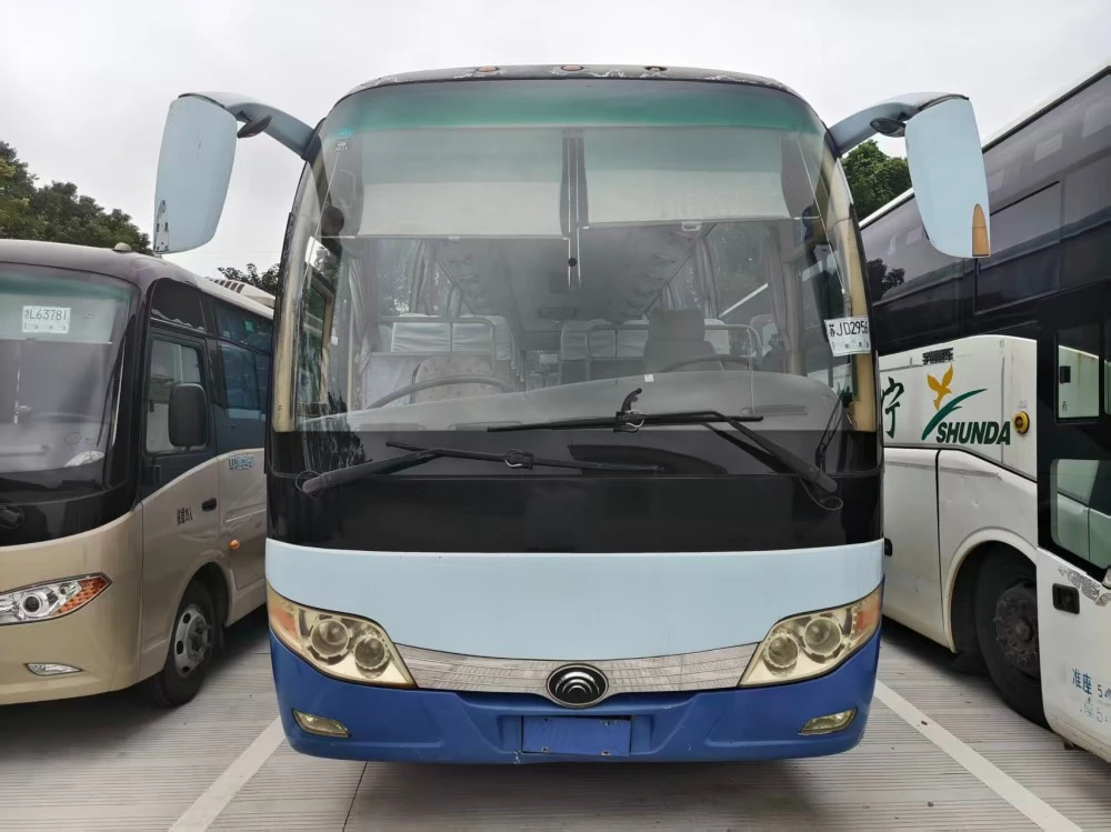 Bus Diesel Bekas Yutong 10m