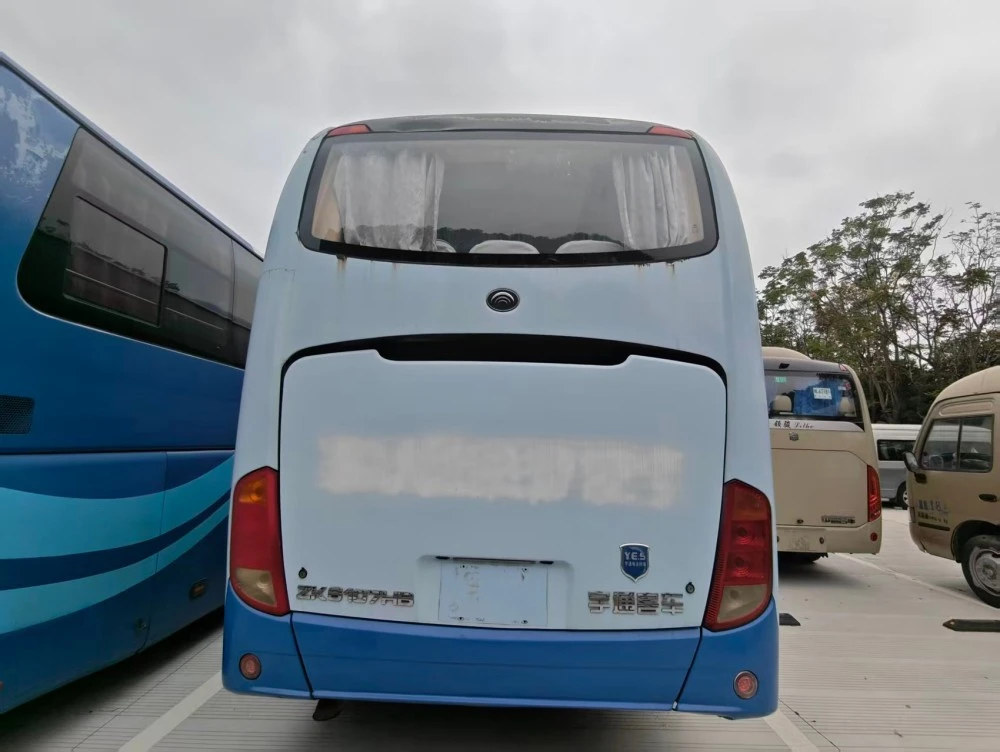 Bus Diesel Bekas Yutong 10m