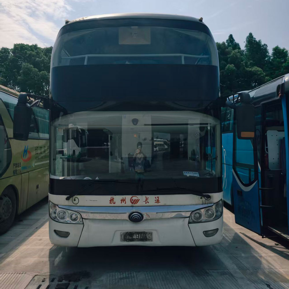 Yutong 39 Kursi Bus Pelatih Diesel Bekas