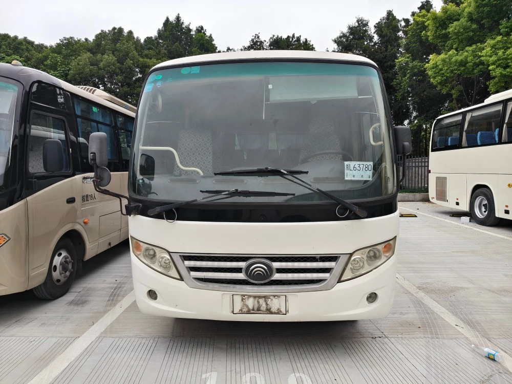 Bus Diesel Bekas Yutong 6m