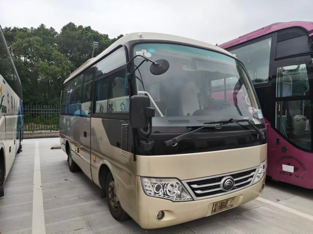 Bus Diesel Bekas Yutong 6m